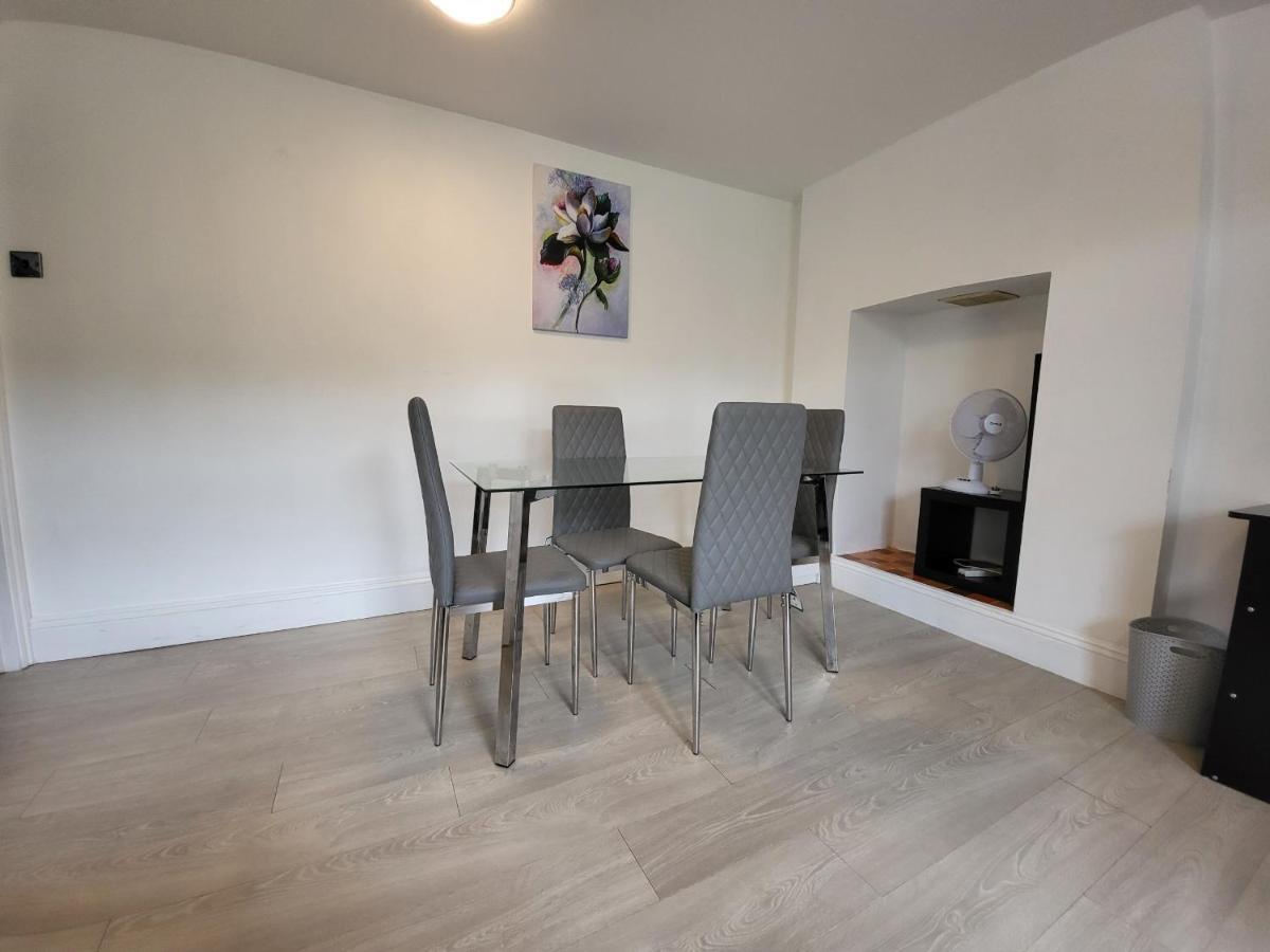Cosy Apartment By Clapham South Underground! London Exterior foto